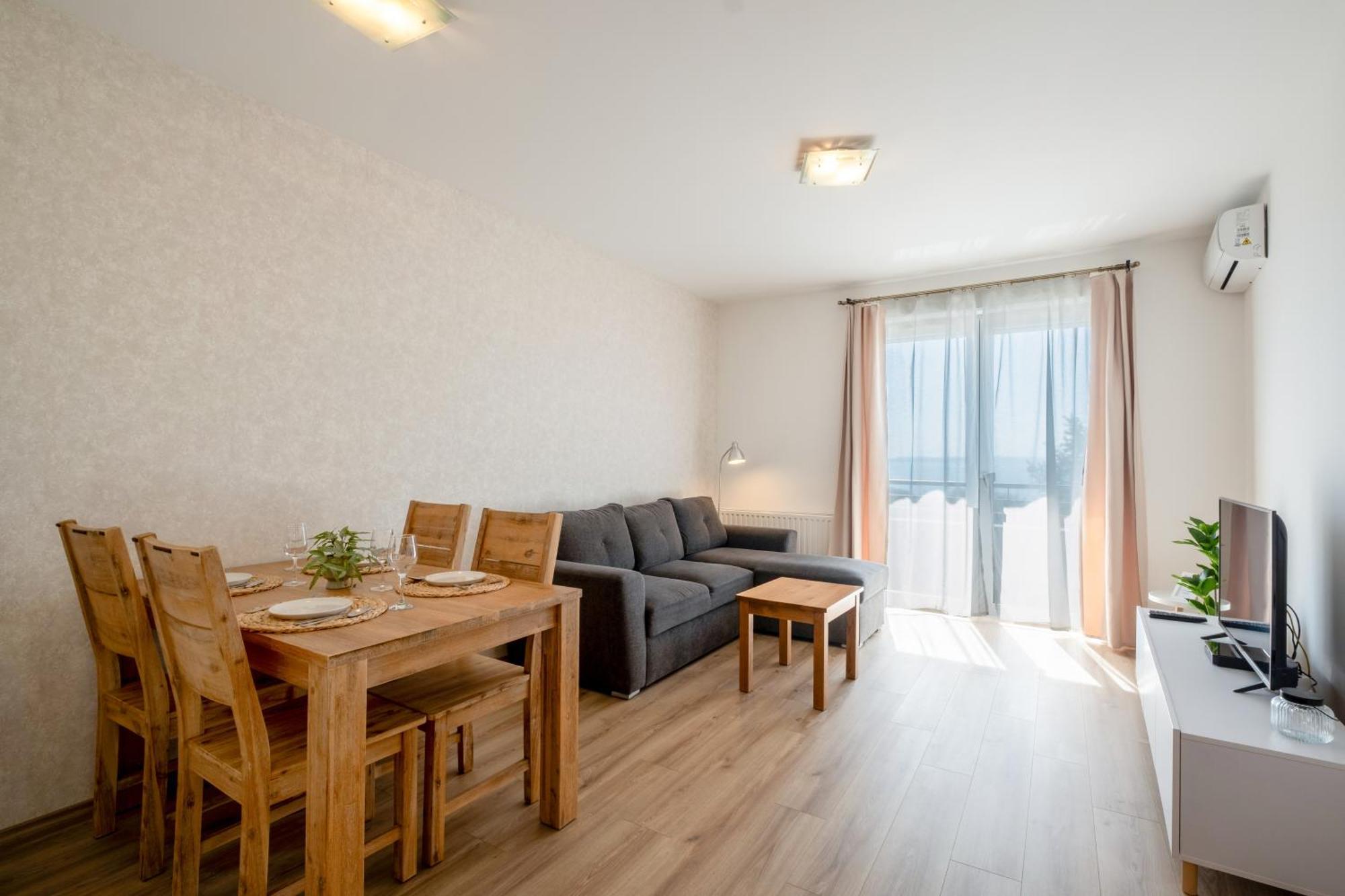 Myflat Club 218 Gold II Wellness Apartment Siofok Exterior photo